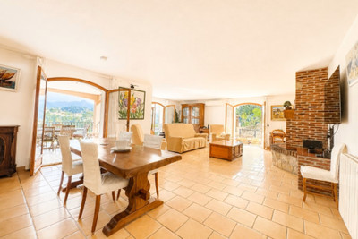 French property for sale in Saint-Paul-de-Vence, Alpes-Maritimes - €1,680,000 - photo 1