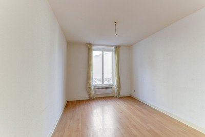 French property for sale in Clermont-Ferrand, Puy-de-Dôme - €72,000 - photo 5