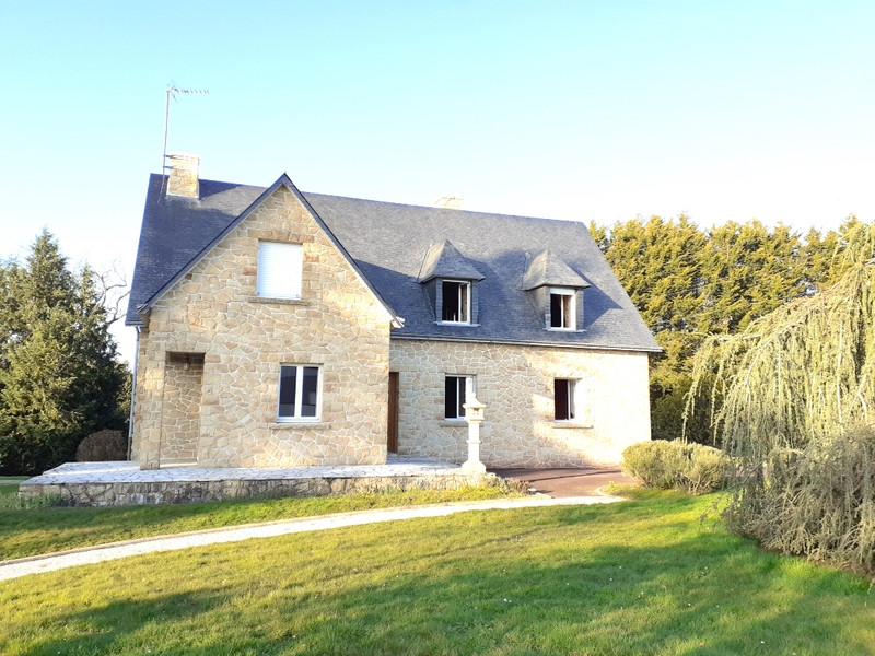 Maison à vendre à Mayenne, Mayenne - 296.500 € - photo 1