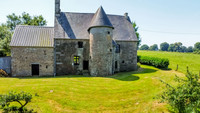 Maison à vendre à Boisyvon, Manche - 214.000 € - photo 1
