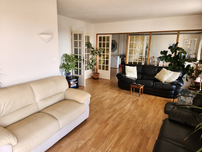 French property for sale in Montpezat, Lot-et-Garonne - €347,500 - photo 5