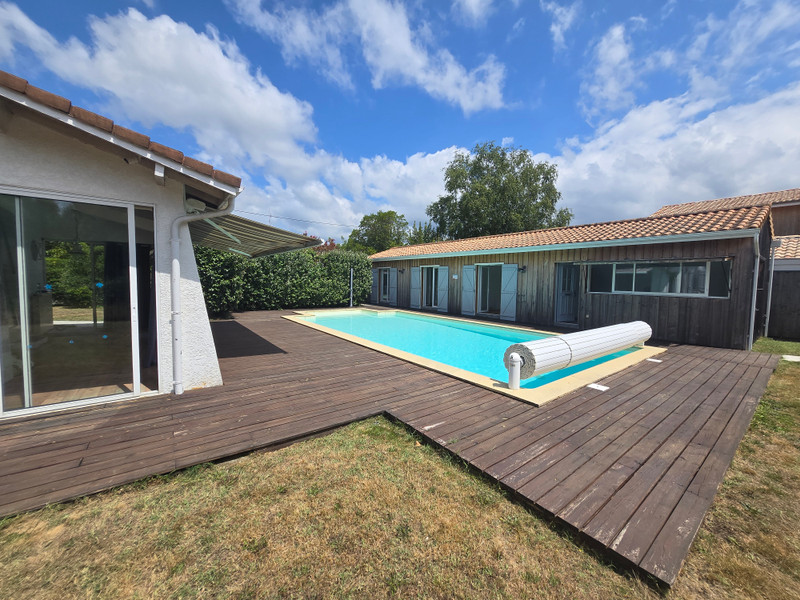 French property for sale in Le Porge, Gironde - €505,000 - photo 7