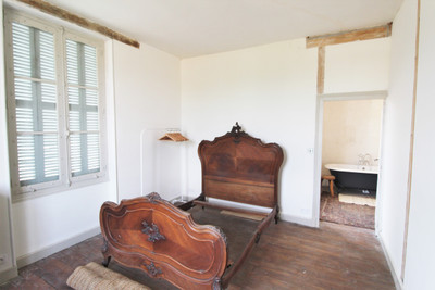 French property for sale in Béthines, Vienne - €83,472 - photo 6