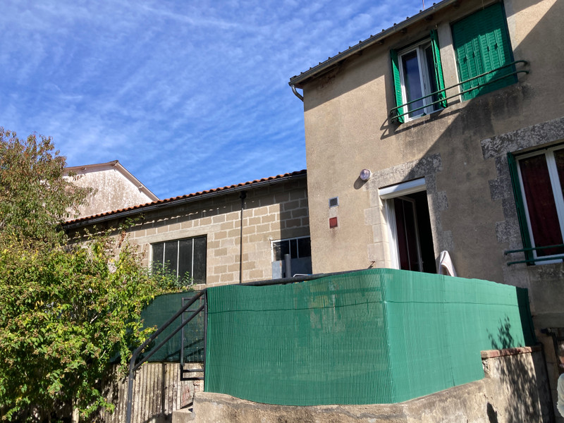 French property for sale in Saint-Martin-l'Ars, Vienne - €88,000 - photo 9