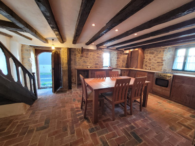 Maison à vendre à Chabanais, Charente, Poitou-Charentes, avec Leggett Immobilier