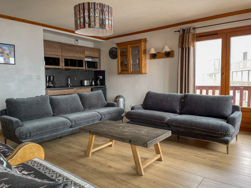 Ski property for sale in Val Thorens - €3,950,000 - photo 4
