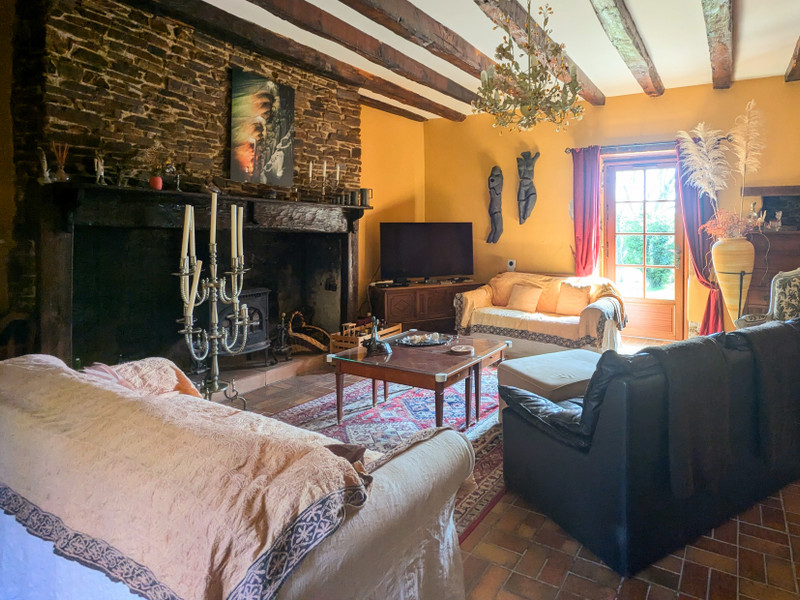 French property for sale in Saint-Paul-la-Roche, Dordogne - €450,500 - photo 3