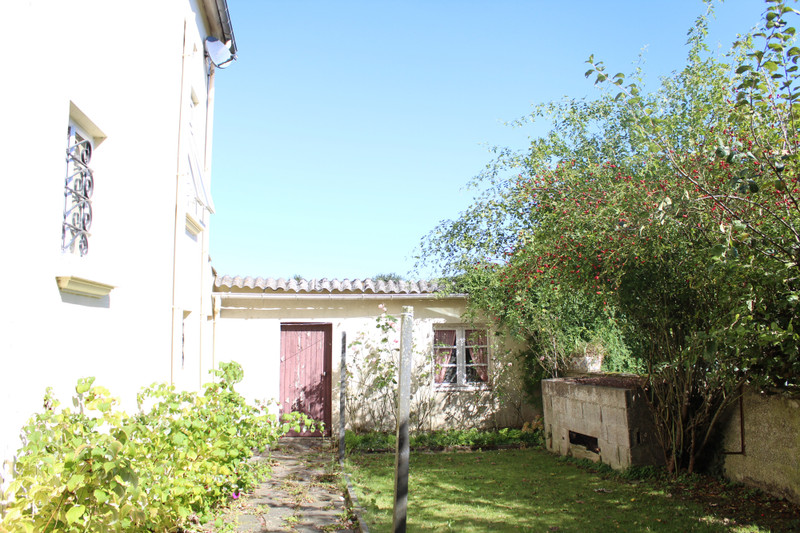 French property for sale in Paule, Côtes-d'Armor - &#8364;144,000 - photo 10
