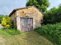 Maison à vendre à Beaulieu-sur-Sonnette, Charente - 130.800 € - photo 13