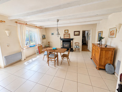 French property for sale in Lohuec, Côtes-d'Armor - €149,900 - photo 4