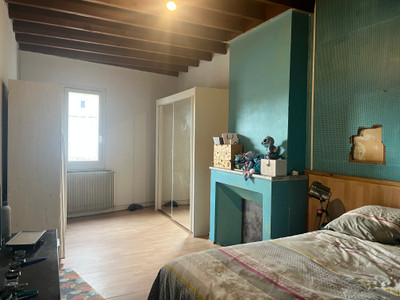 French property for sale in Castillon-la-Bataille, Gironde - €149,000 - photo 8