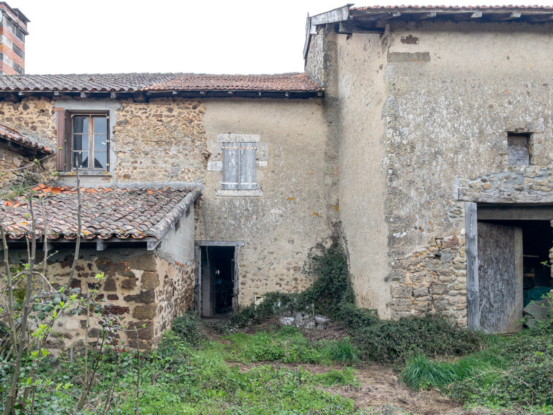 French property for sale in Pressignac, Charente - €77,000 - photo 9