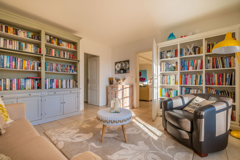 French property for sale in Entrecasteaux, Var - €875,000 - photo 13