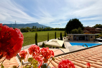 French property for sale in Ballaison, Haute-Savoie - €835,000 - photo 1
