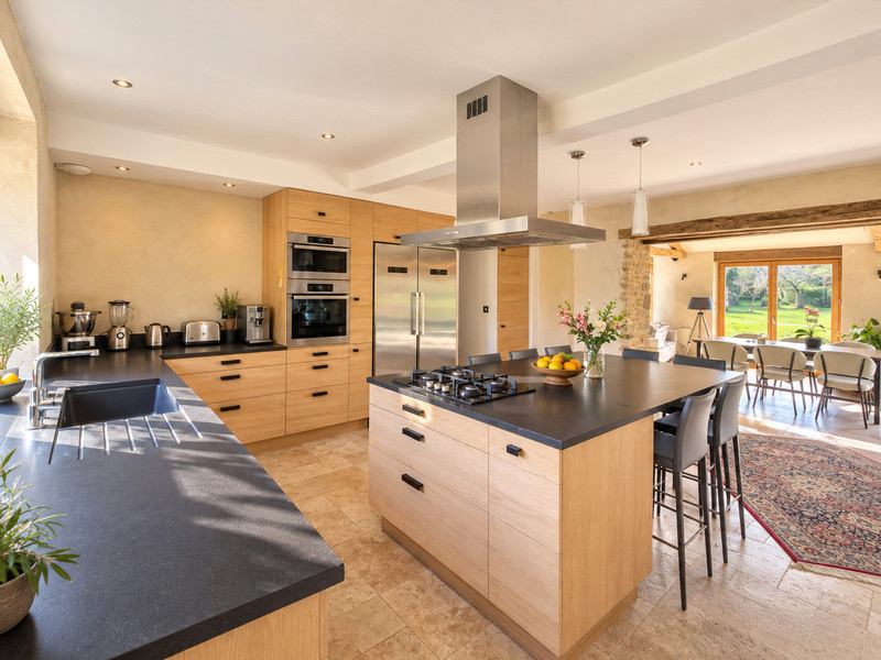 French property for sale in Saint-Cyprien, Dordogne - €750,000 - photo 3