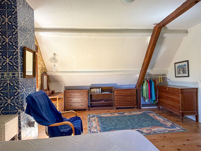 French property for sale in Saint-Chamarand, Lot - €215,000 - photo 6