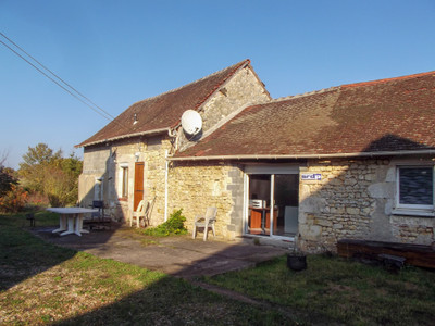 Maison à vendre à Tournon-Saint-Martin, Indre, Centre, avec Leggett Immobilier