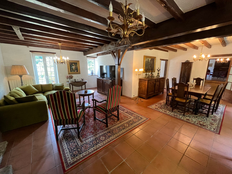 French property for sale in Bujaleuf, Haute-Vienne - €381,600 - photo 1