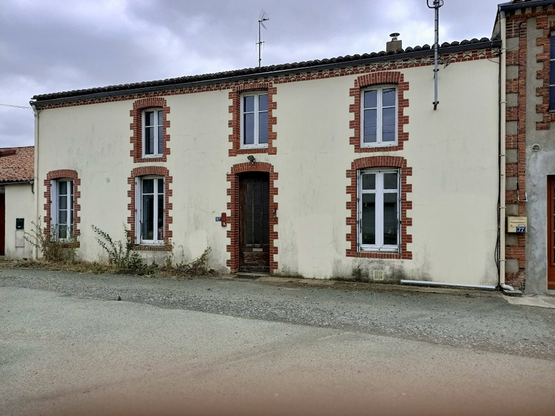French property for sale in Orée d'Anjou, Maine-et-Loire - €180,000 - photo 3