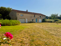 Propriété à vendre à Saint-Clair, Vienne - 119 000 € - photo n°2