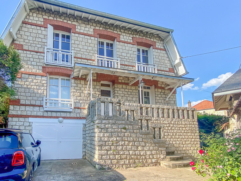 House for sale in Fontainebleau SeineetMarne FONTAINEBLEAU