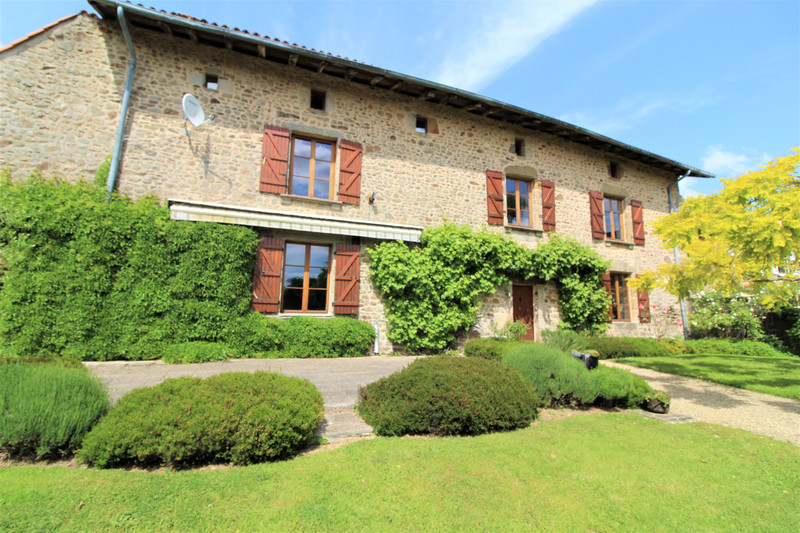 Maison à vendre à Vayres, Haute-Vienne - 318.000 € - photo 1