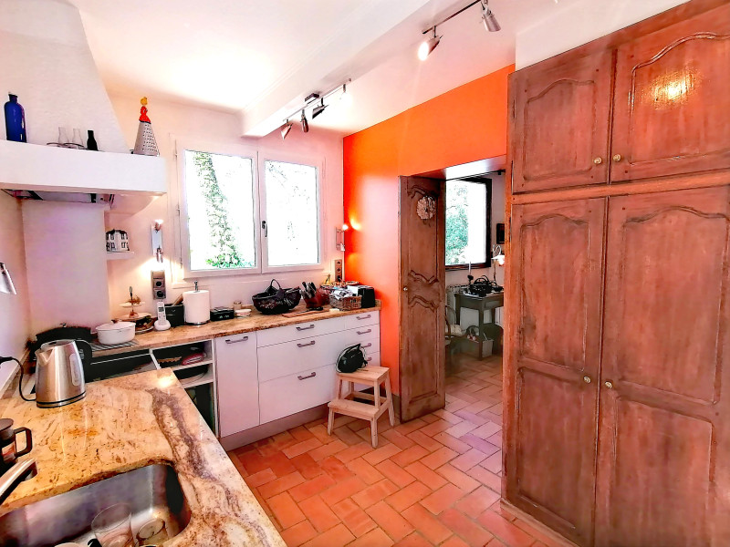 French property for sale in Belcodène, Bouches-du-Rhône - €825,000 - photo 8