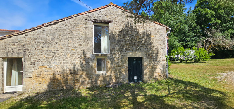 French property for sale in Prailles-La Couarde, Deux-Sèvres - €339,200 - photo 9