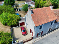 Propriété à vendre à Bourg-Archambault, Vienne - 145 000 € - photo n°2