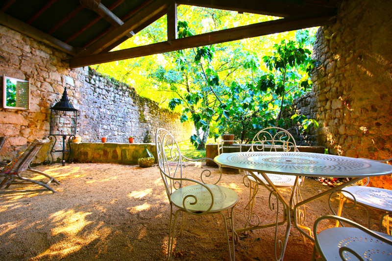 French property for sale in Ruoms, Ardèche - €990,000 - photo 1