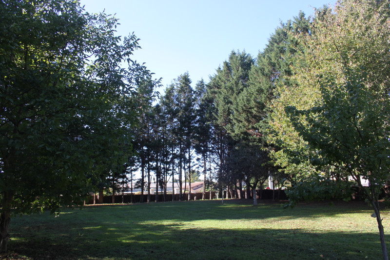 French property for sale in Pujols, Gironde - &#8364;424,000 - photo 10