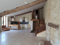 Maison à vendre à Saint-Romain-la-Virvée, Gironde - 299.600 € - photo 3