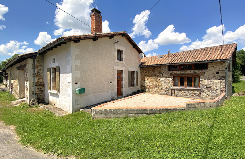 French property for sale in Le Lindois, Charente - €139,999 - photo 14