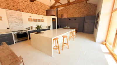French property for sale in Flavignac, Haute-Vienne - €318,000 - photo 2