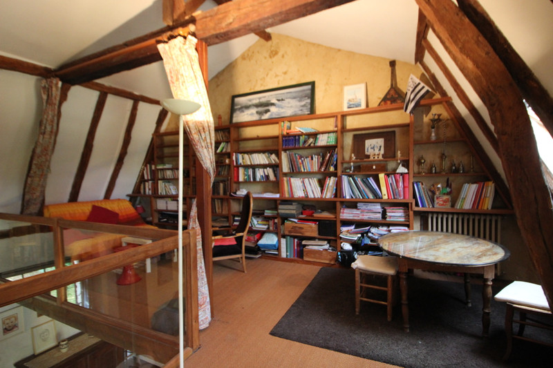 French property for sale in Cause-de-Clérans, Dordogne - €799,700 - photo 9