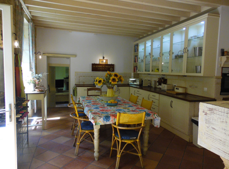 French property for sale in Saint-Ciers-de-Canesse, Gironde - €646,600 - photo 13