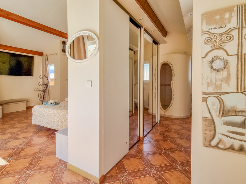 French property for sale in Hérépian, Hérault - €899,000 - photo 7