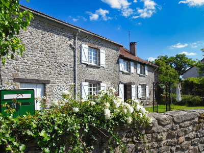 Maison à vendre à Saint-Sornin-Leulac, Haute-Vienne, Limousin, avec Leggett Immobilier