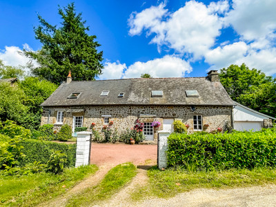 French property for sale in Montreuil-Poulay, Mayenne - €109,000 - photo 1