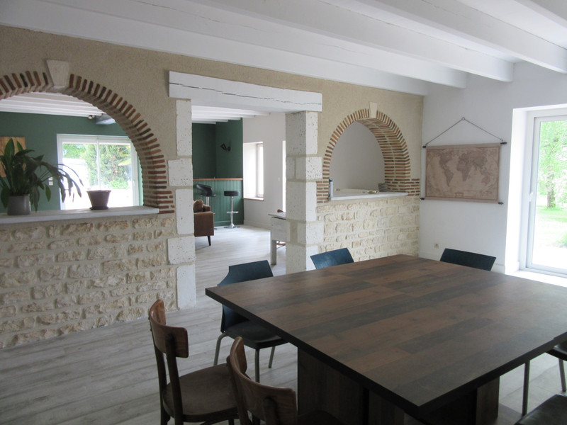 French property for sale in Saint-Pierre-d'Exideuil, Vienne - €251,450 - photo 4