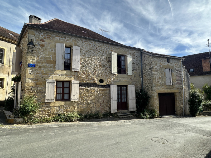 Maison à vendre à Excideuil, Dordogne - 72 150 € - photo 1