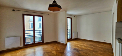 French property for sale in Paris 16e Arrondissement, Paris - €340,000 - photo 2