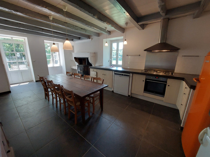 French property for sale in Angoulême, Charente - €338,000 - photo 7