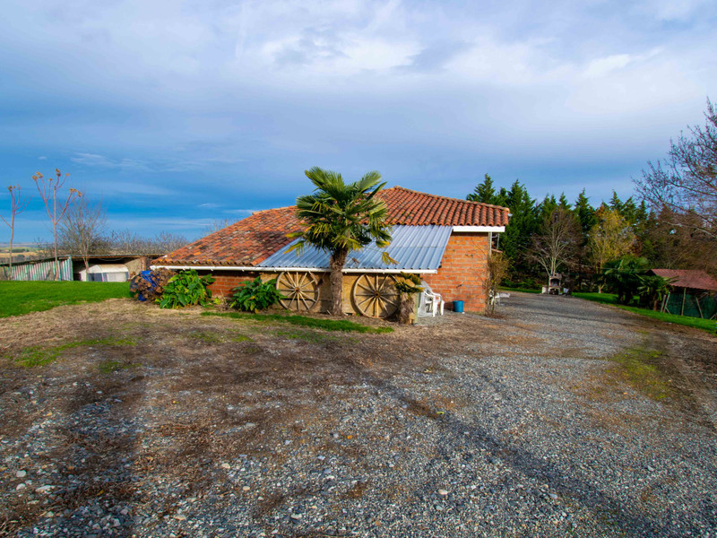Maison à vendre à Latrape, Haute-Garonne - 299 000 € - photo 1