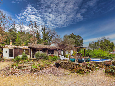 French property for sale in Salernes, Var - €395,000 - photo 1