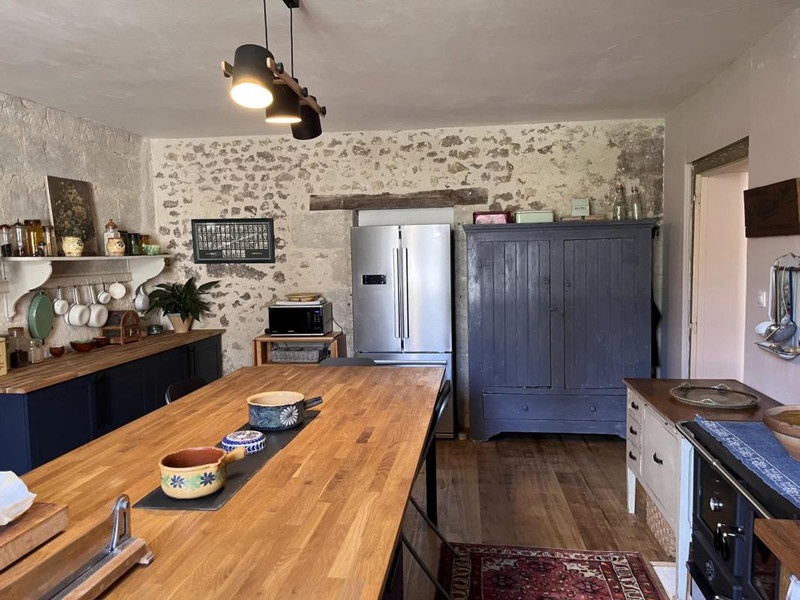 French property for sale in Pillac, Charente - €395,010 - photo 5
