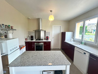 Maison à vendre à Le Grand-Bourg, Creuse - 162.000 € - photo 2