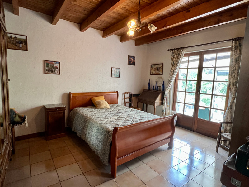French property for sale in Jarnac, Charente - €204,120 - photo 4