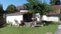Maison à vendre à Queaux, Vienne - 119.900 € - photo 11