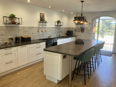 French property for sale in Availles-Limouzine, Vienne - €384,000 - photo 3